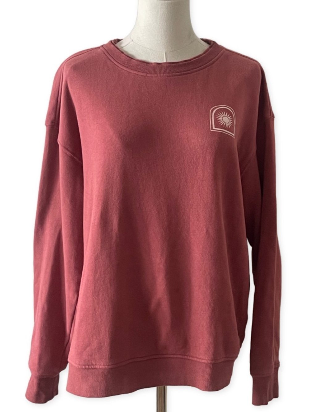 Goodfellow & Co Every Wear Fleece Sun Graphic Crewneck Sweatshirt Dusty Rose M